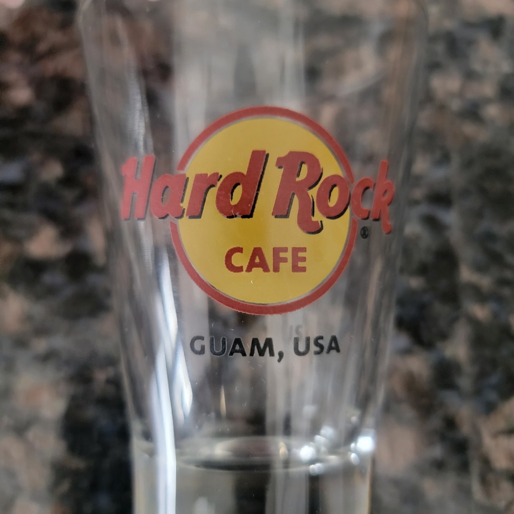 Hard Rock Cafe Short Glass "Guam, USA"